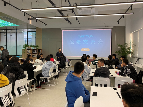 61aa2bd077e99.png 秦浩.png